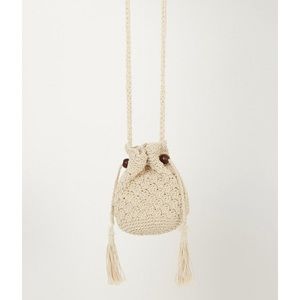 Beige crotchet bag